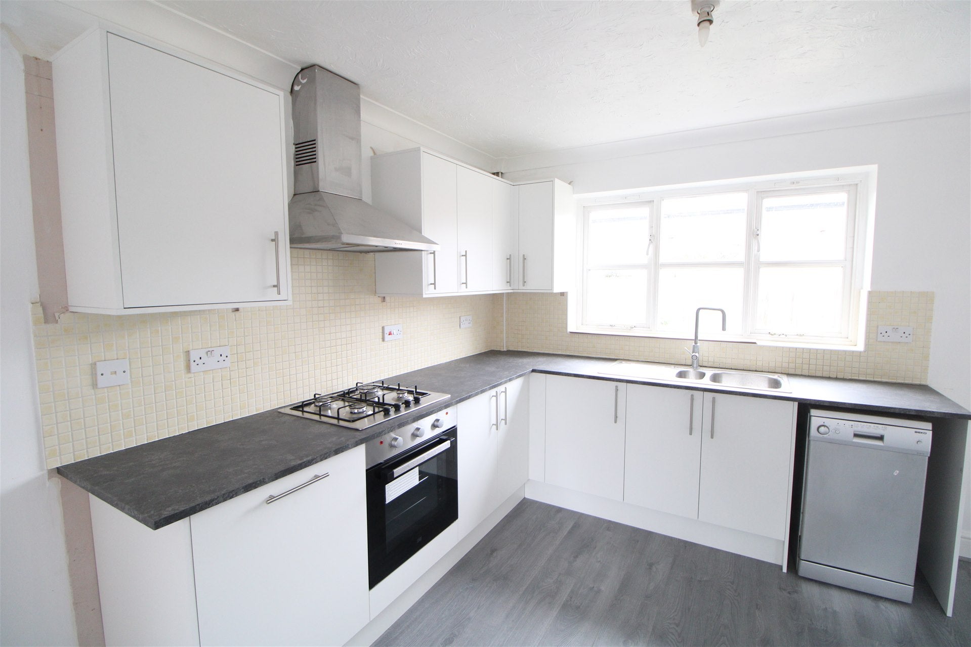 House Triumph Close in Colchester