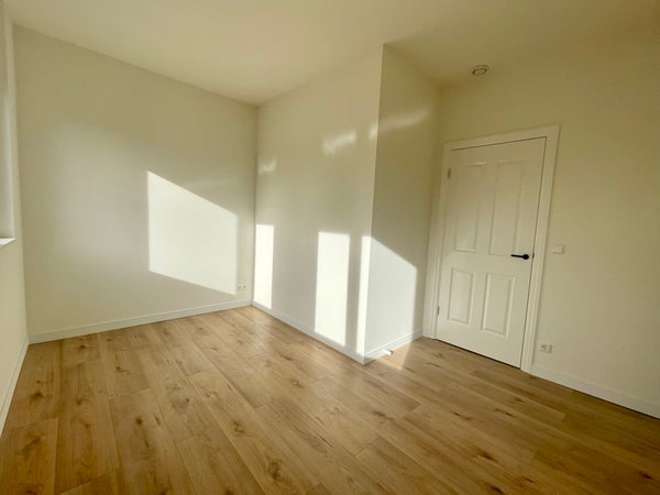 Flat Admiraal De Ruijterweg in Amsterdam