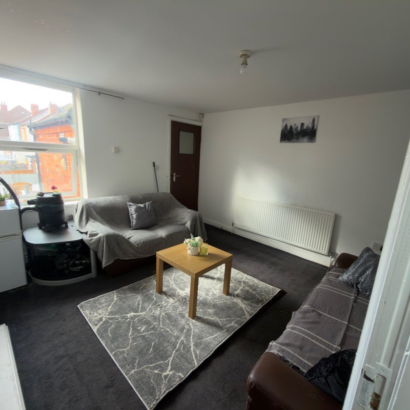 Room Pershore Road in Birmingham