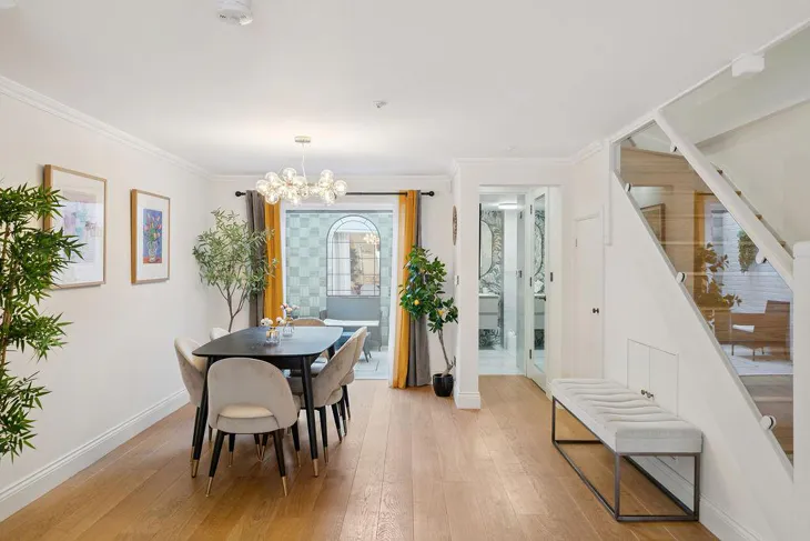 House Bowland Yard in City of Westminster