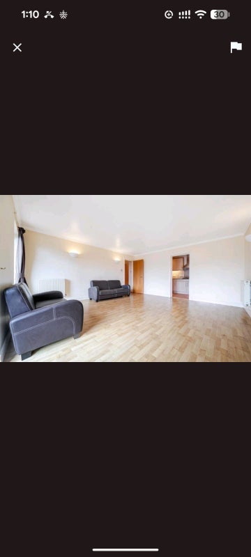 Room Rotherhithe Street in Greater London