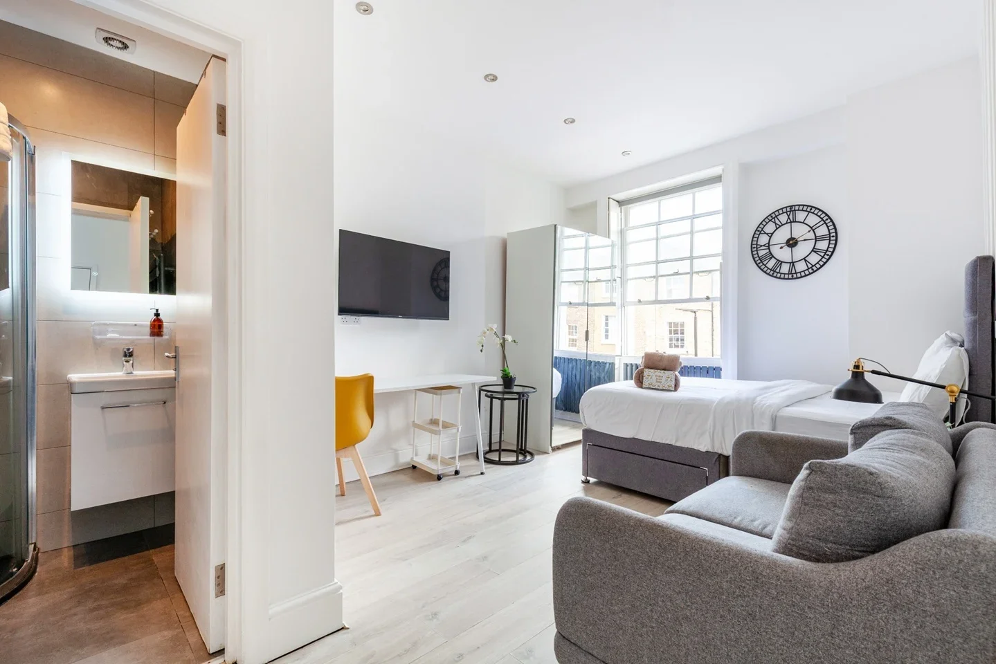 Flat Gloucester Place in City of Westminster