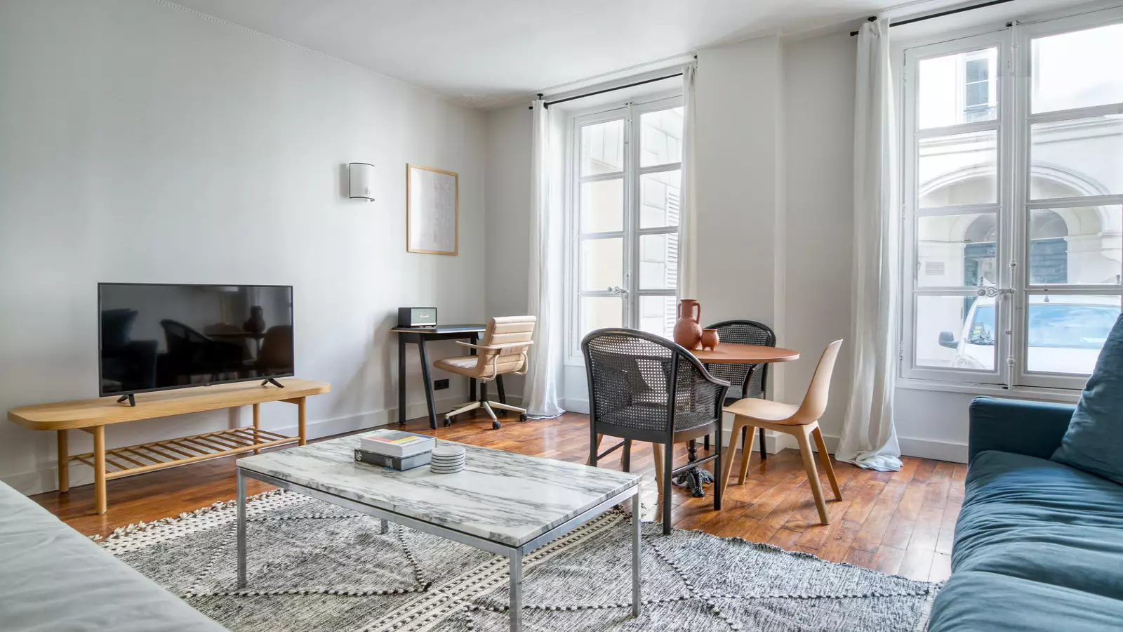 Appartement Impasse de Valmy à Paris