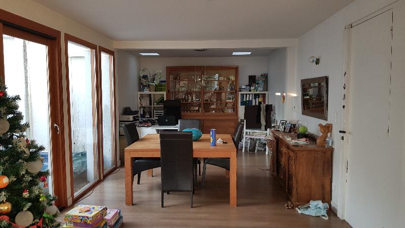 Room Rue des Treilles in Libourne