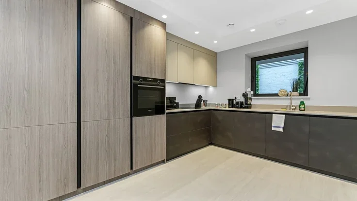House Letchford Gardens in Greater London