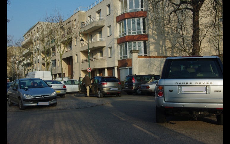 Flat Avenue de la Princesse in Le Vésinet