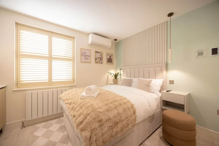 Flat Shirland Road in City of Westminster