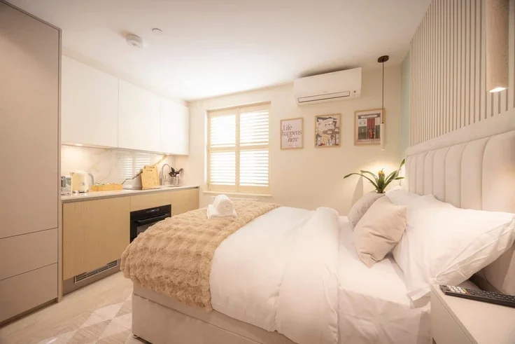 Flat Shirland Road in City of Westminster