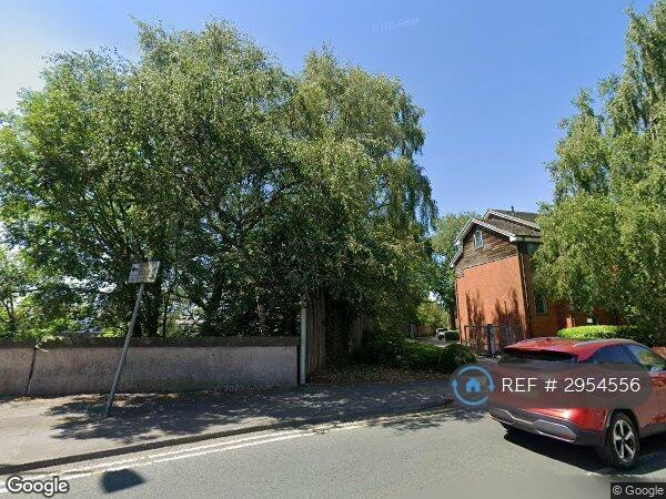 Flat Wellington Road in Salford