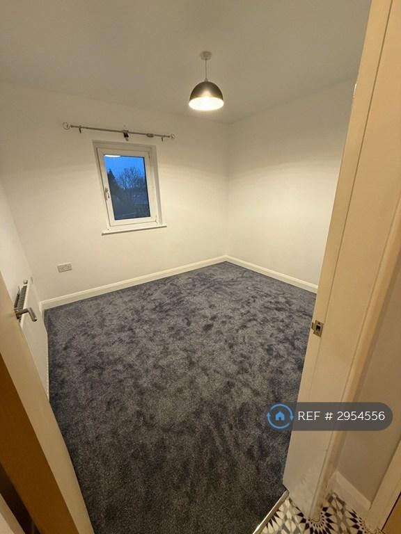 Flat Wellington Road in Salford