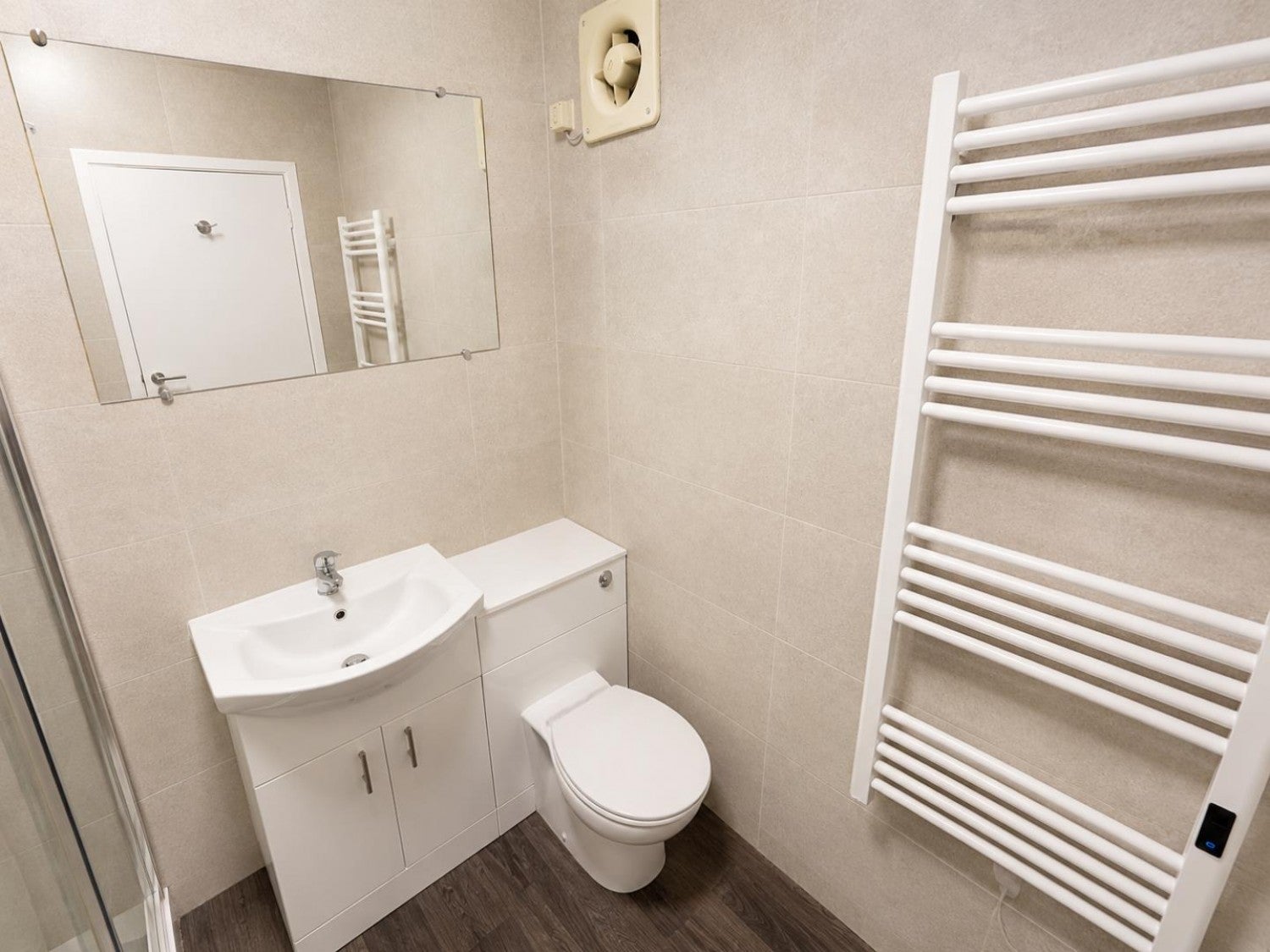 Flat Etal Lane in Newcastle upon Tyne