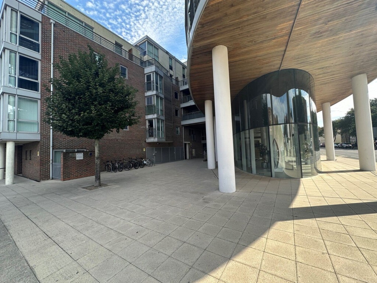 Flat Admiralty Road in Portsmouth