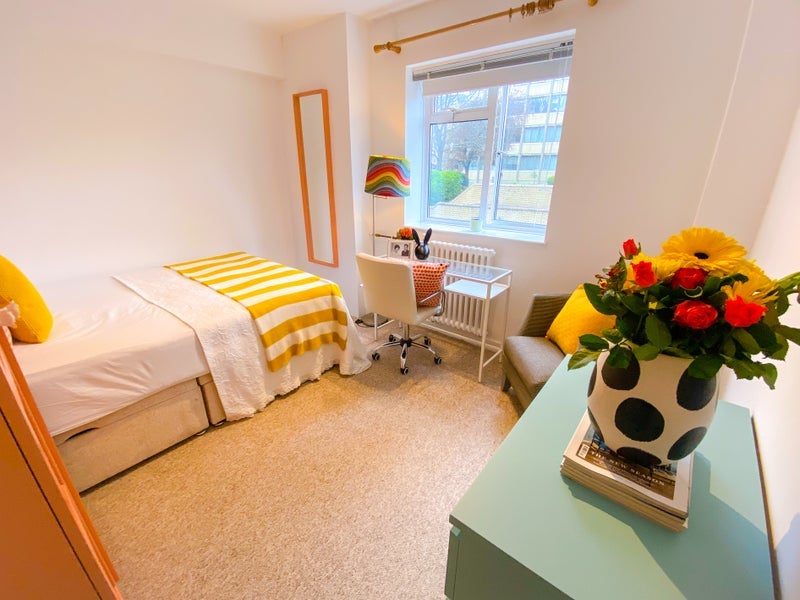 Room Kingsmill Terrace in City of Westminster