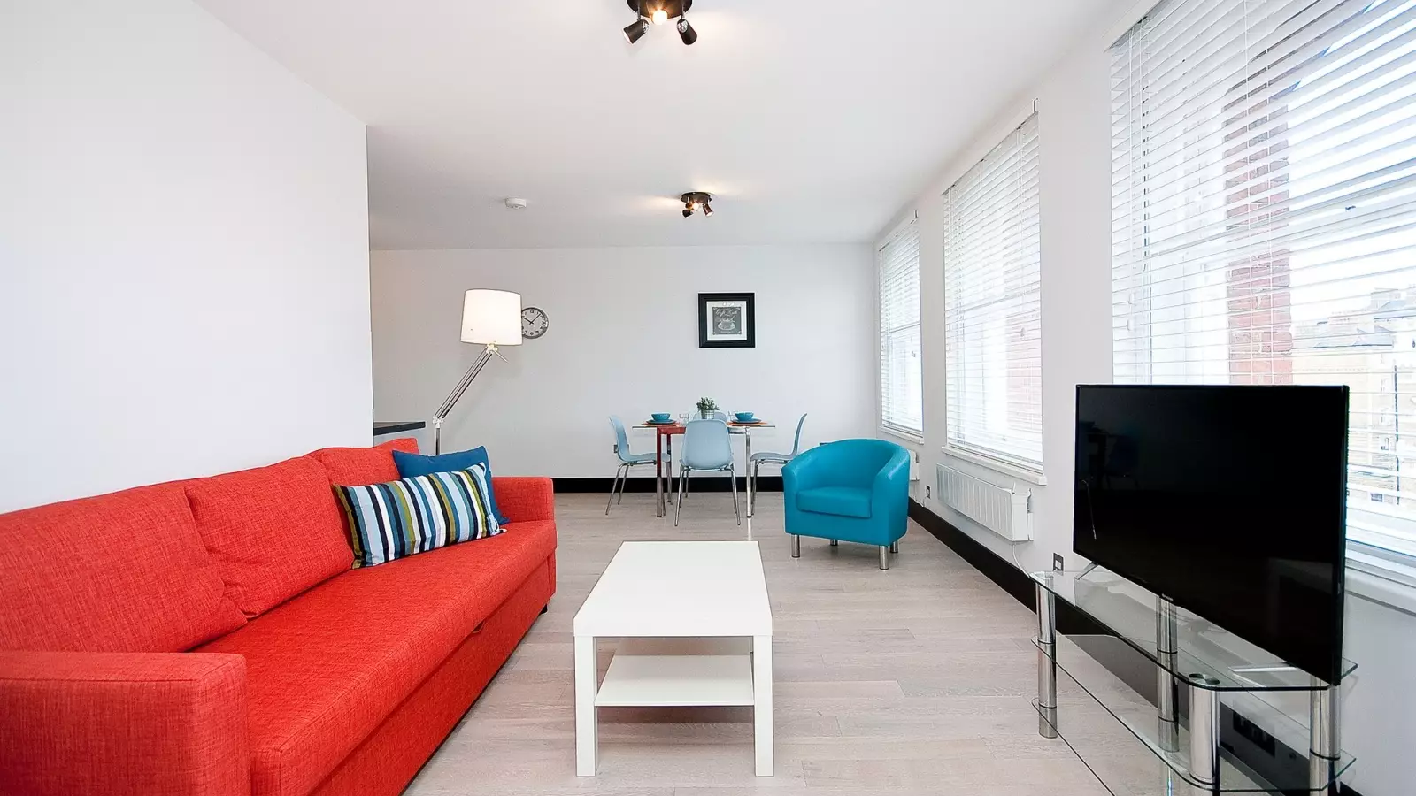 Flat Farringdon Road in Greater London