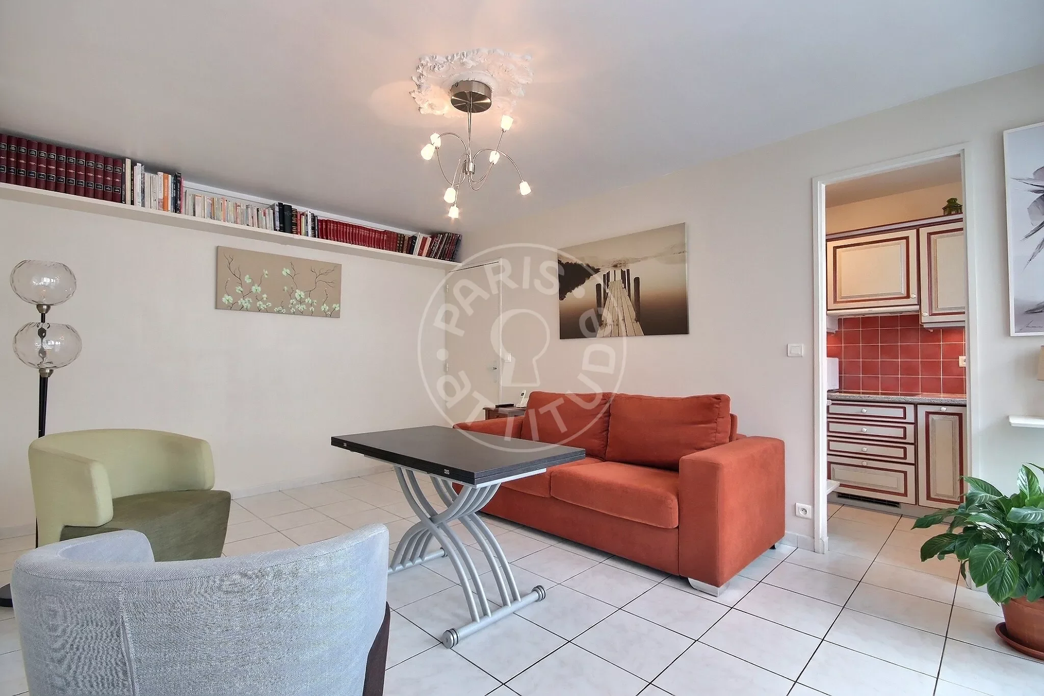 Appartement Rue des Pyrénées à Paris