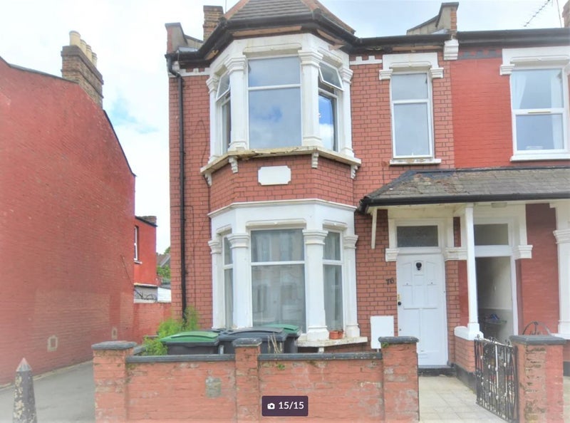 Room Fairfax Road in Greater London