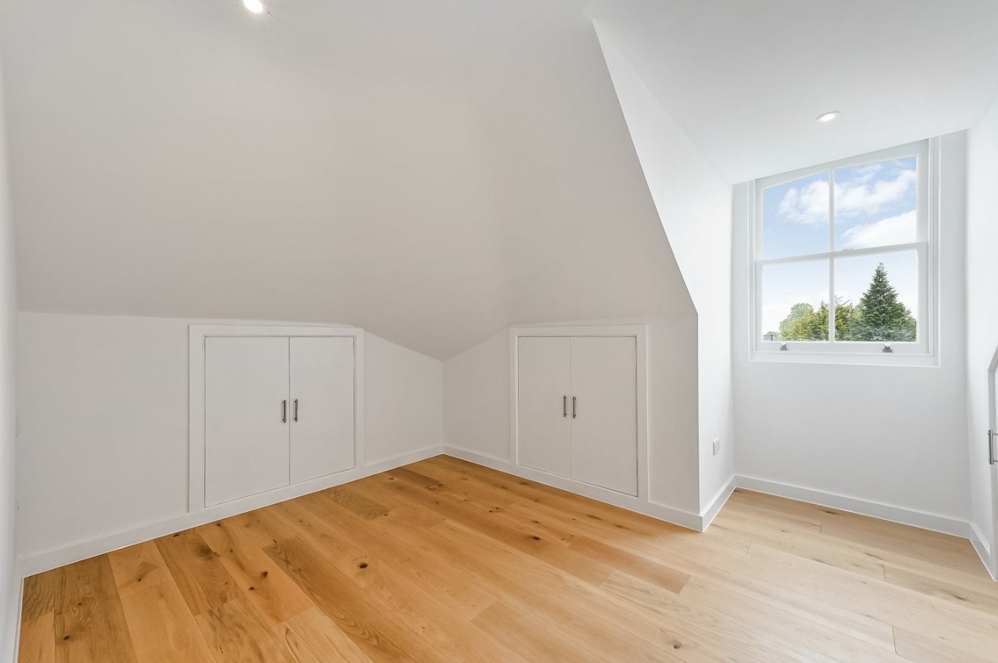 Flat Upper Shirley Road in Greater London
