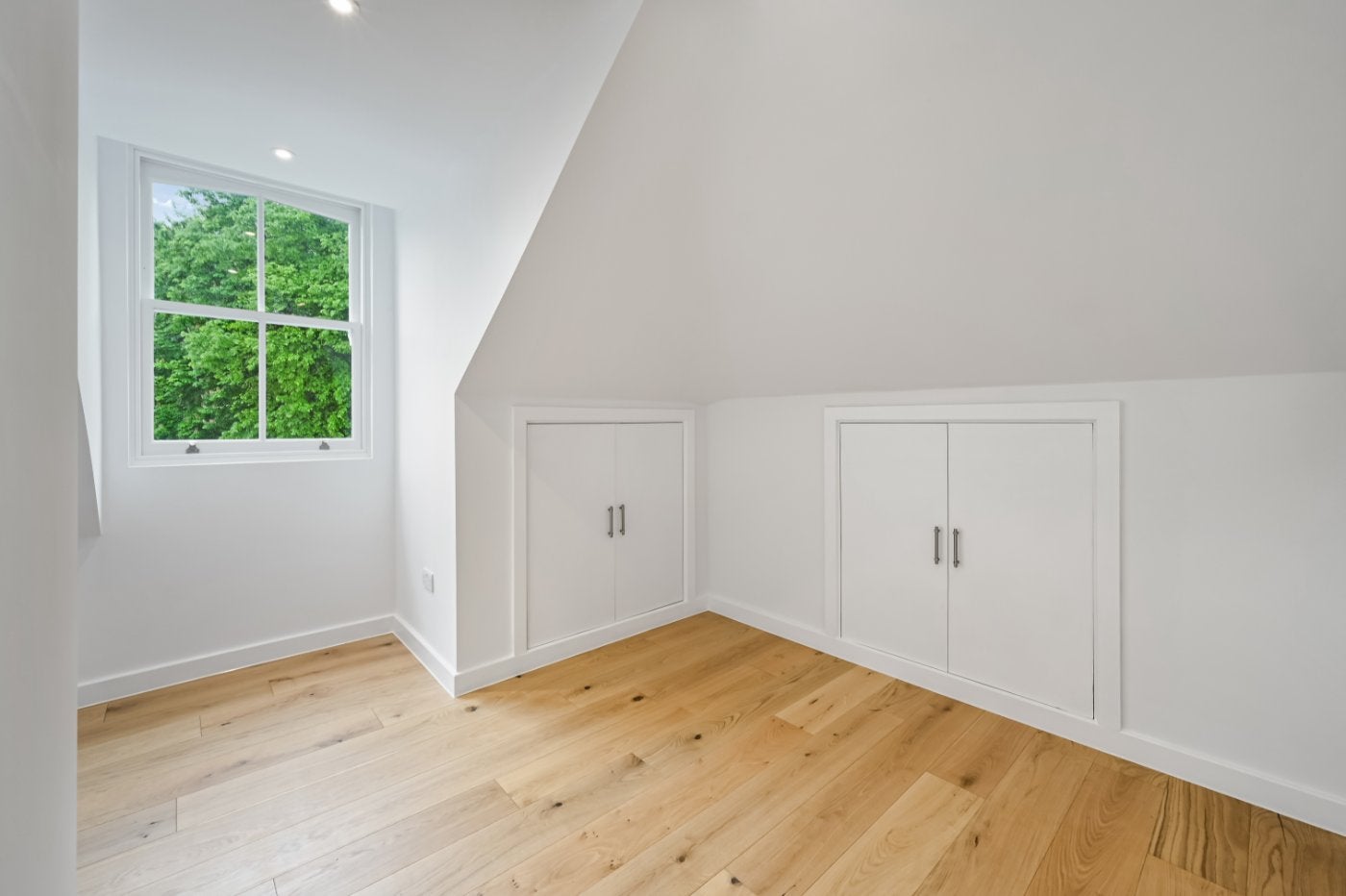 Flat Upper Shirley Road in Greater London
