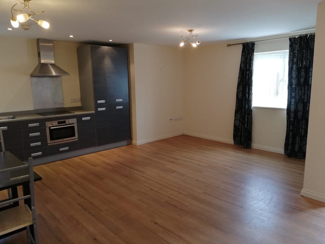Flat Projects Drive in Rugby