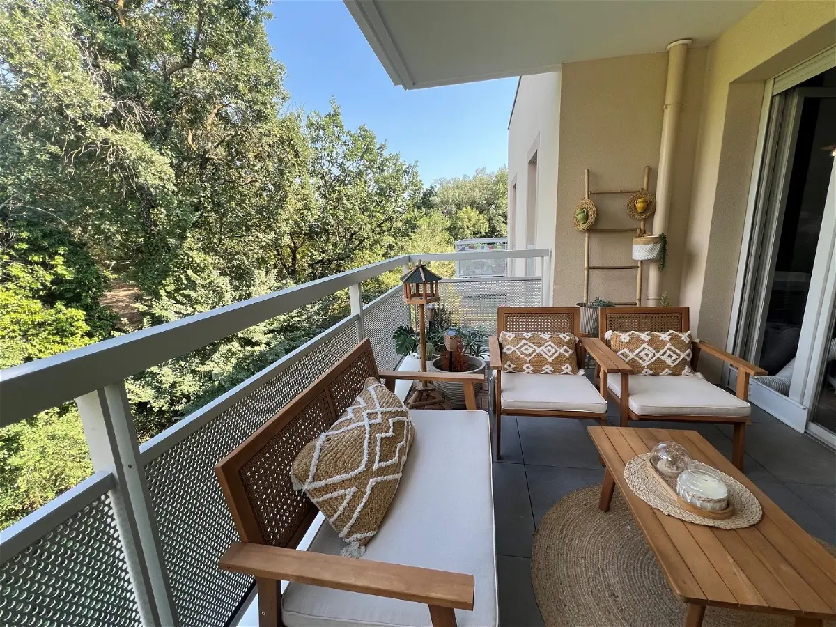 Flat Rue Marcel Bellon in Rousset