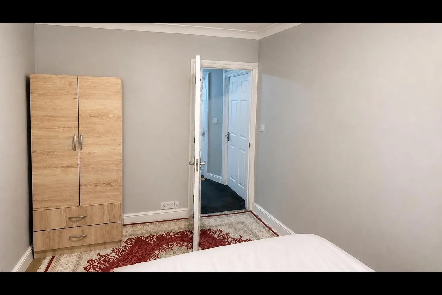 Room Sherrick Green Road in Greater London