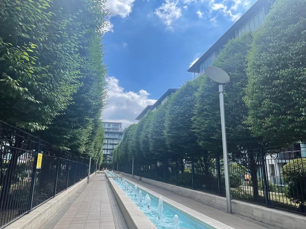 Flat Queenstown Road in Greater London