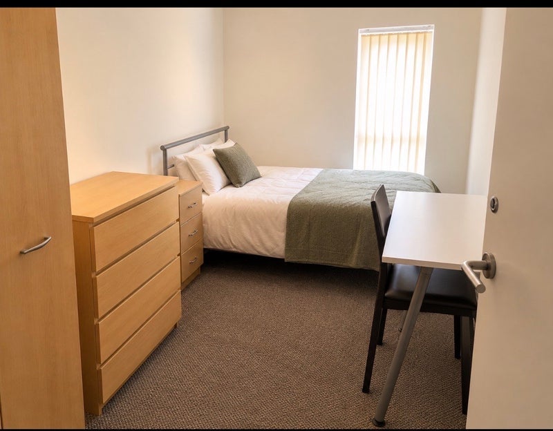 Room Gregory Boulevard in Nottingham