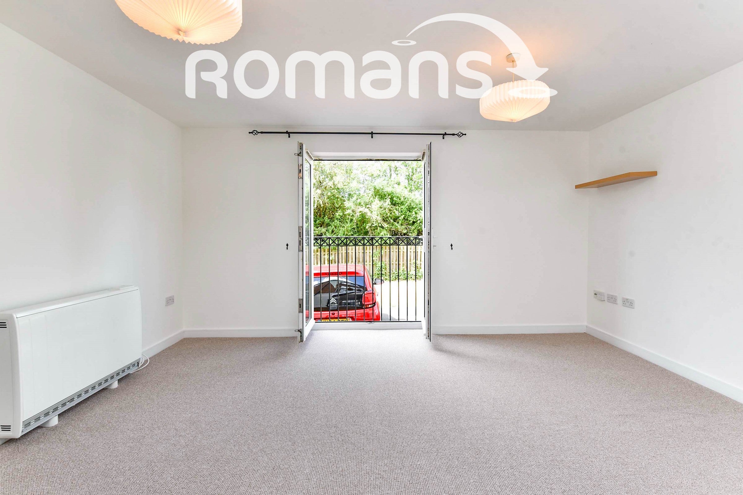 Flat Blease Close in Staverton