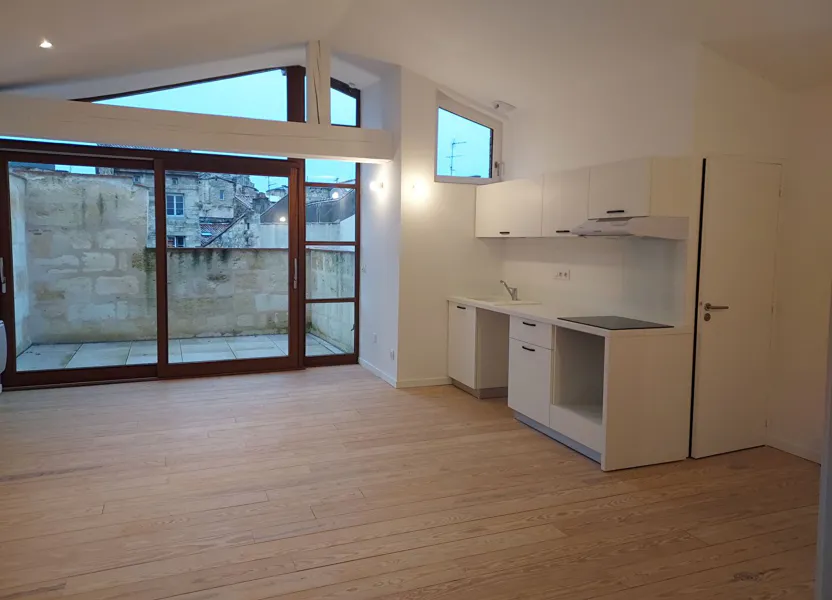 Flat Rue Maubec in Bordeaux