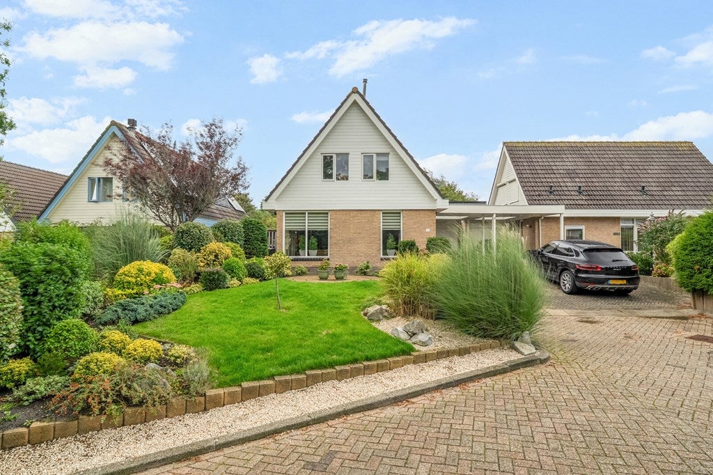 Huis Vogelzand 4213 in Julianadorp