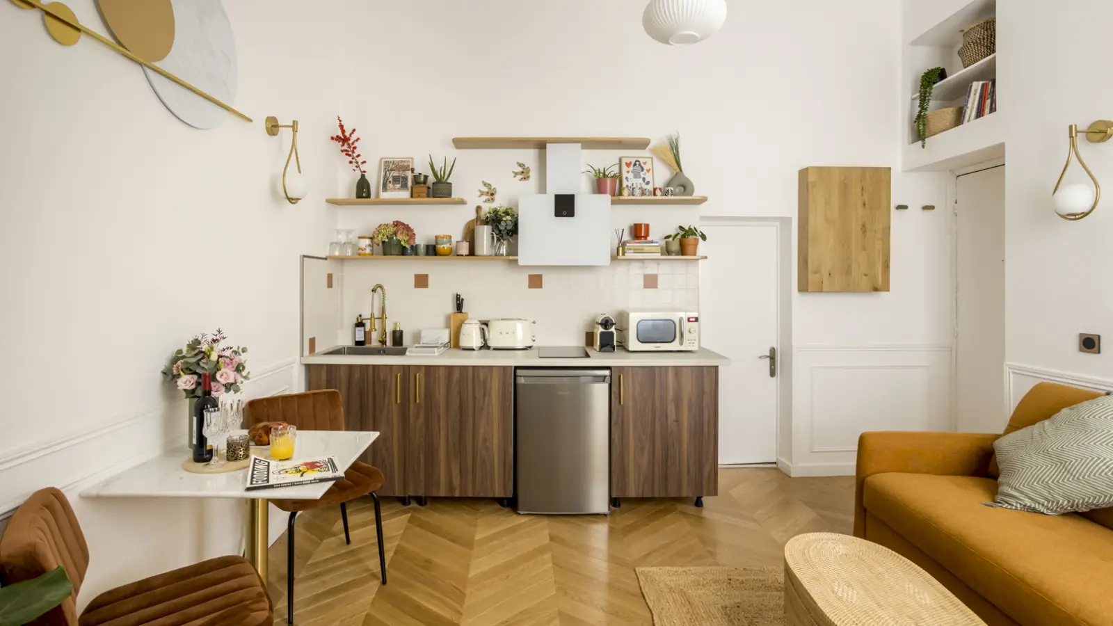 Flat Rue du Louvre in Paris