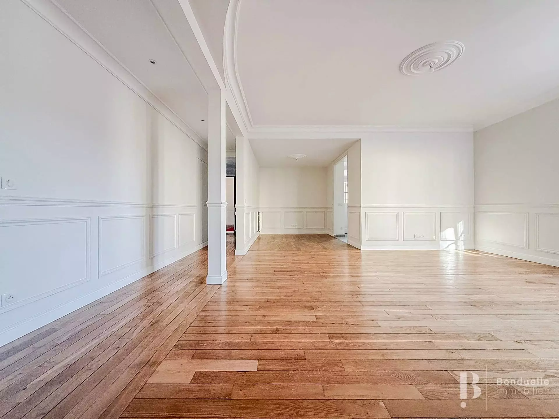 Appartement Rue du Général Delanne à Neuilly-sur-Seine