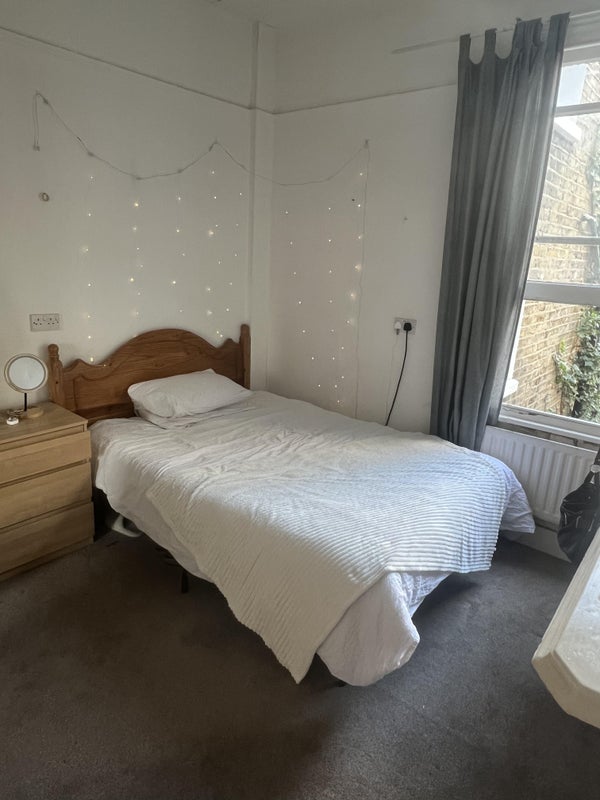 Room Gaskarth Road in Greater London