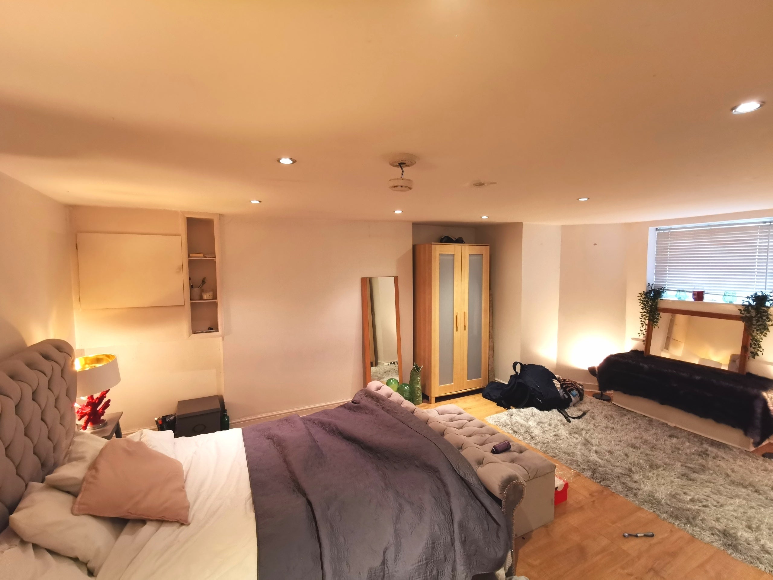 Flat Mayfield Road in Manchester