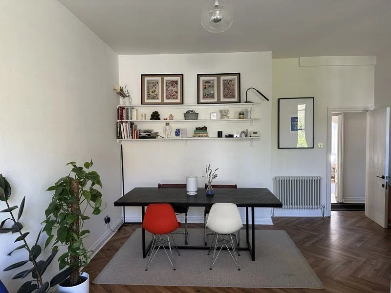 Flat Nightingale Road in Greater London
