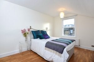 Flat Gosberton Road in Greater London