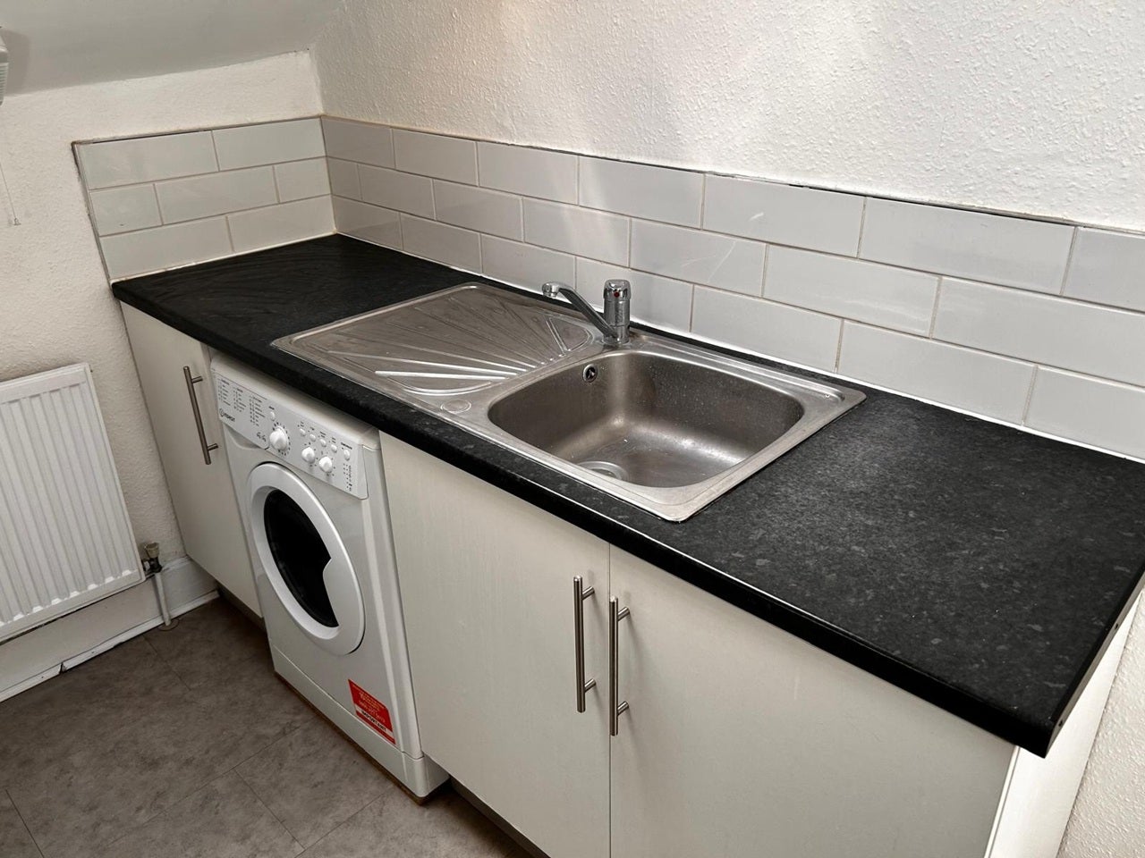 Flat Lucien Road in Greater London