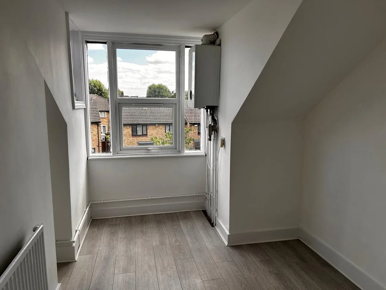 Flat Lucien Road in Greater London