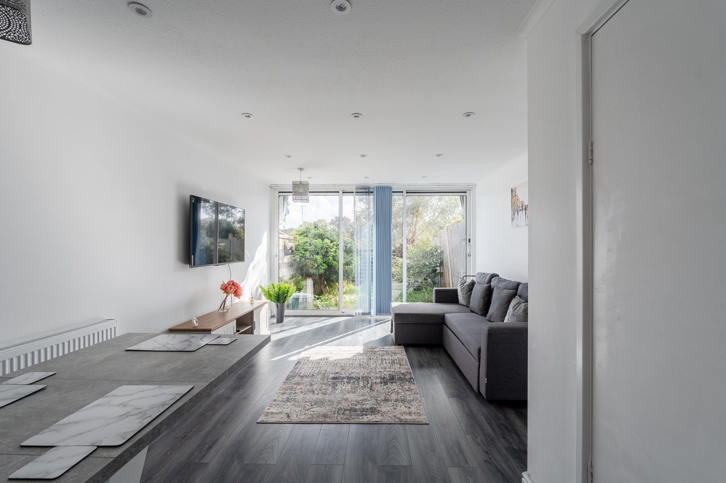House Alpine Close in Greater London