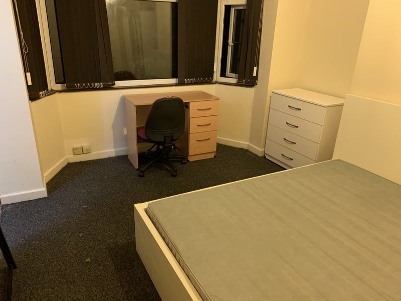 Room Harborne Lane in Birmingham