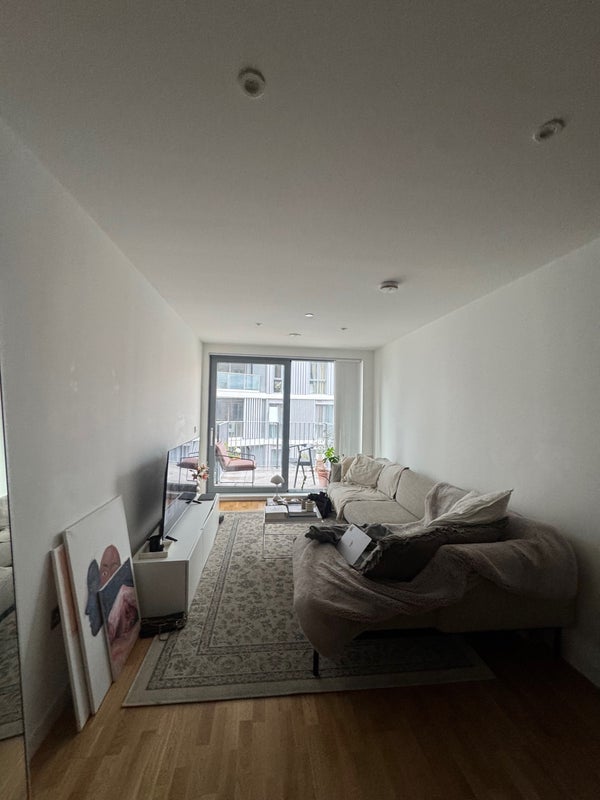 Room York Road in Greater London