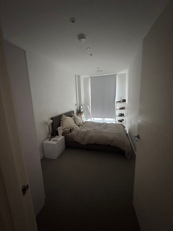 Room York Road in Greater London