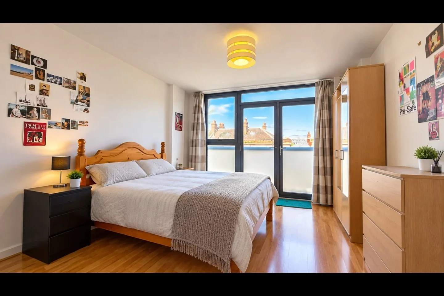 Room Trafalgar Road in Greater London