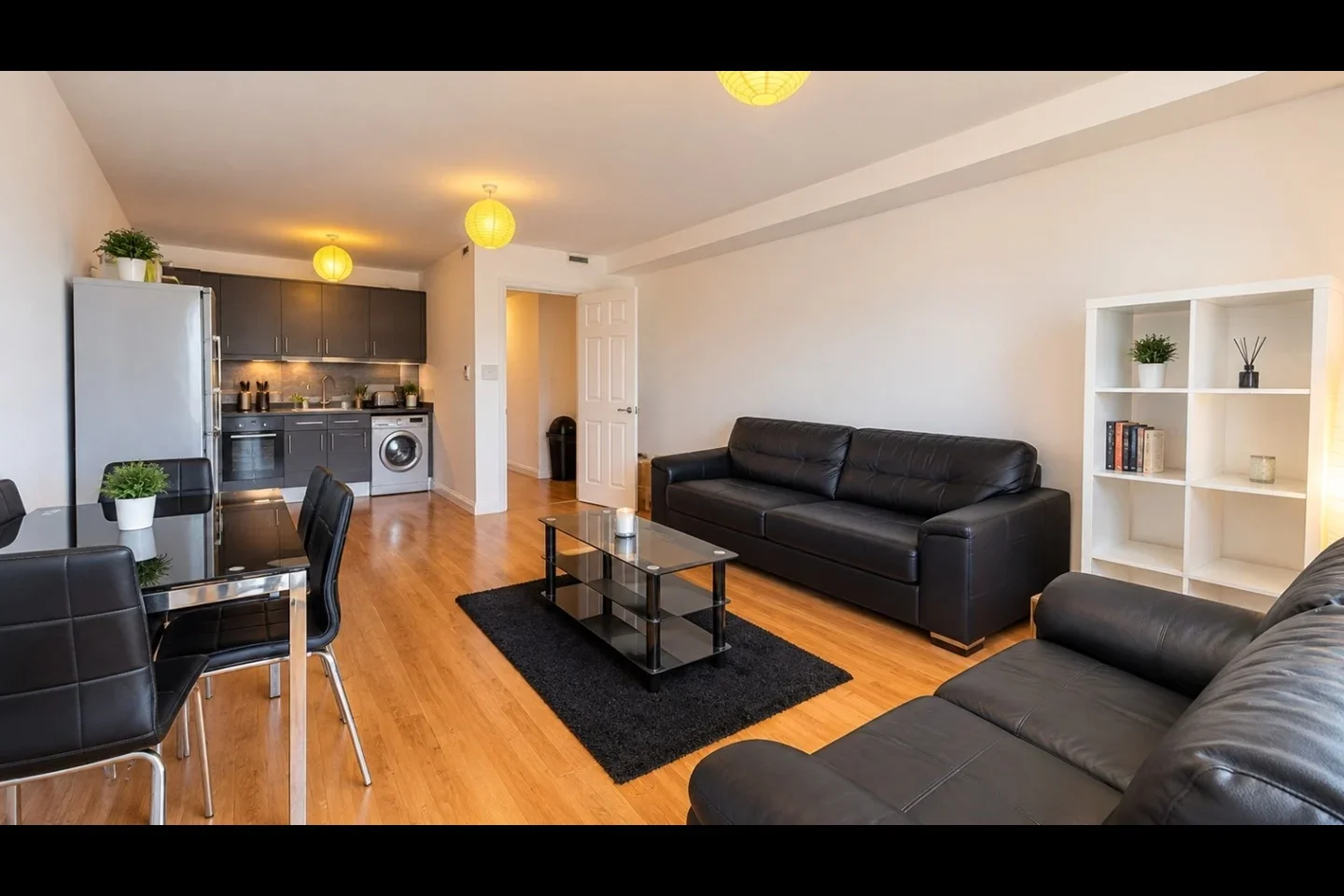Room Trafalgar Road in Greater London