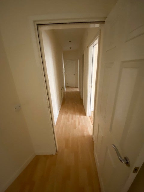 Flat Clifton Court in Olney