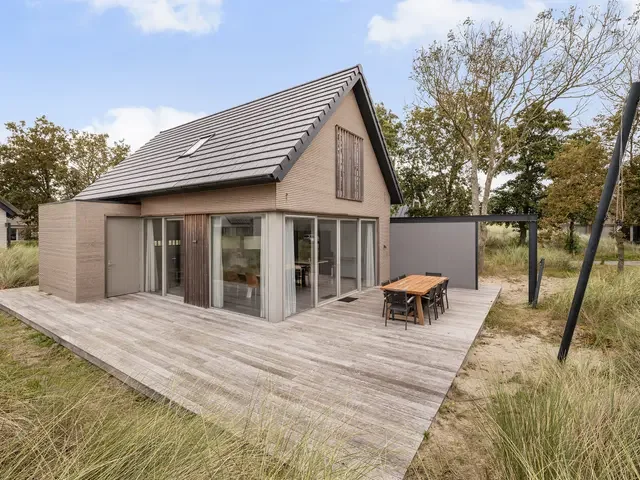 Huis Ridderstee 217 in Ouddorp