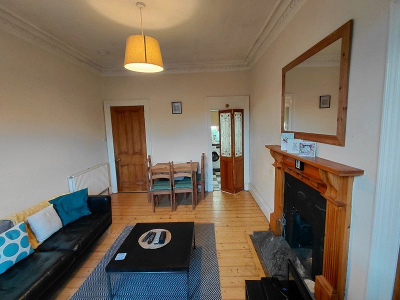 Room Dalry Road in City of Edinburgh