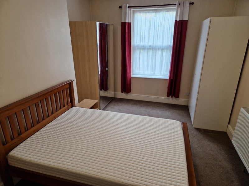 Room Grange Terrace in Leeds