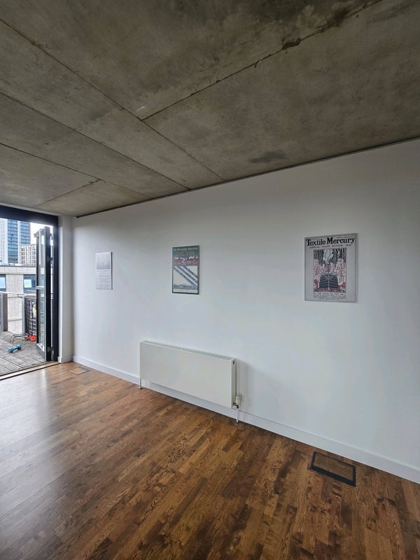 Room Lampwick Lane in Manchester