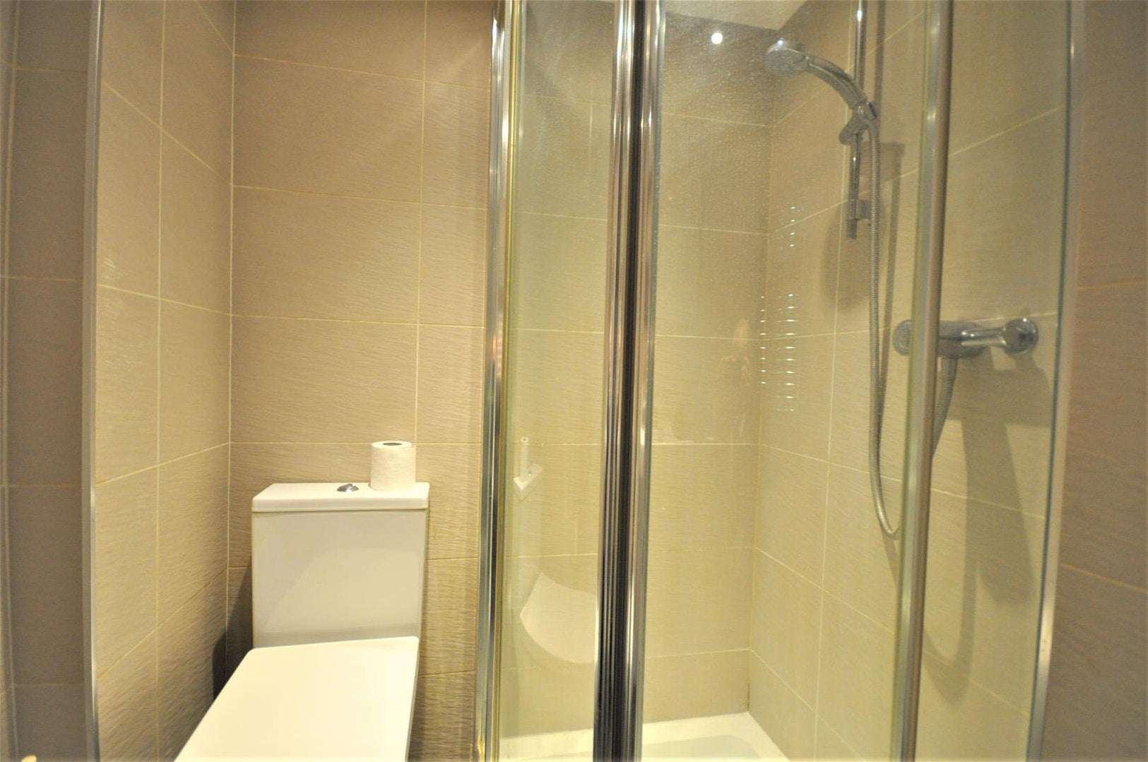 Flat Midland Road in Dacorum